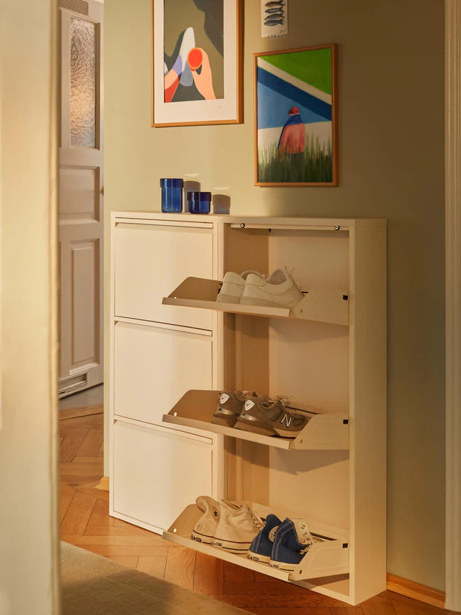 Wall-mounted Shoe Rack, Folding Doors