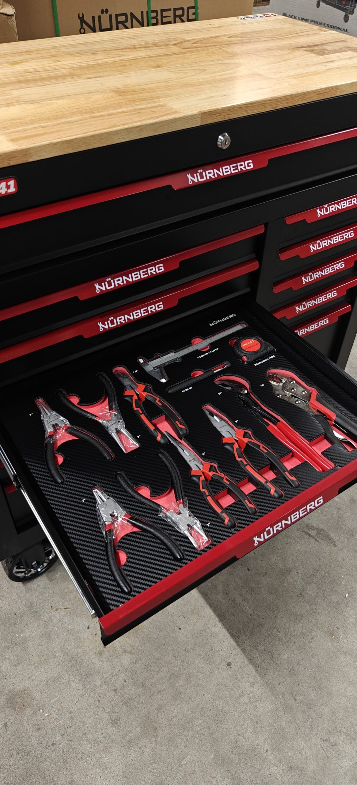 XXL Tool Trolley Jumbo Pro Nurnberg – 12 Drawers, 236 pieces