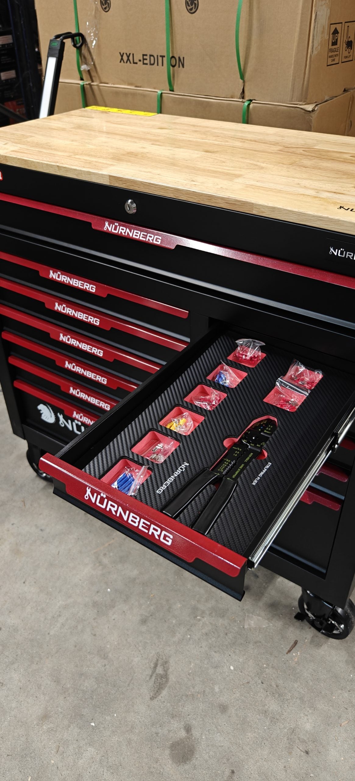 XXL Tool Trolley Jumbo Pro Nurnberg – 12 Drawers, 236 pieces